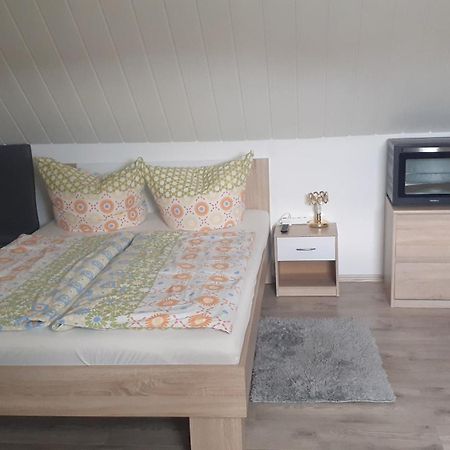 Privatzimmer Burgau Exteriör bild