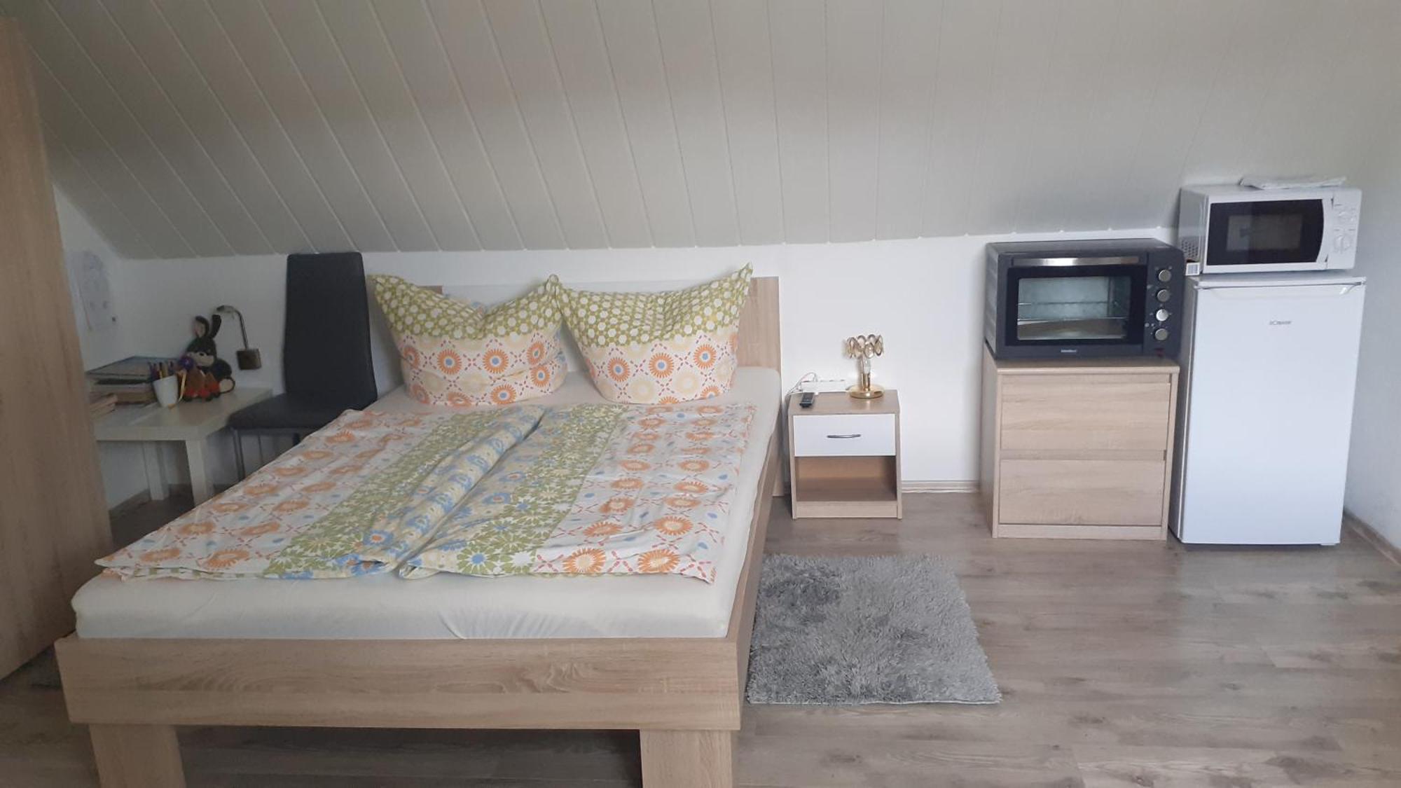 Privatzimmer Burgau Exteriör bild